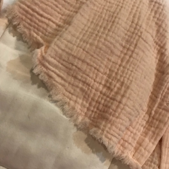 Cloth and Stone button up shirt - Picture 4 of 5